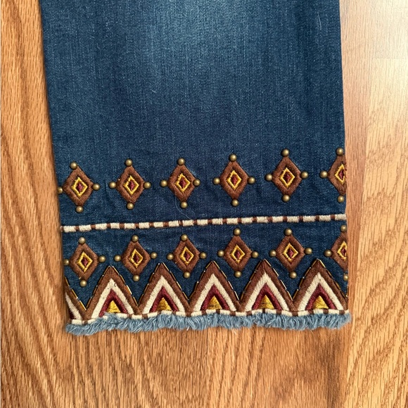 DRIFTWOOD Collette Dark Blue Embroidered Cropped Jeans size 31 - Picture 5 of 6